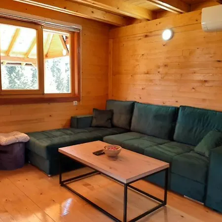 Braca Kosoric Dom wakacyjny