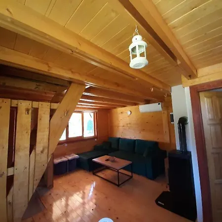 Dom wakacyjny Braca Kosoric *